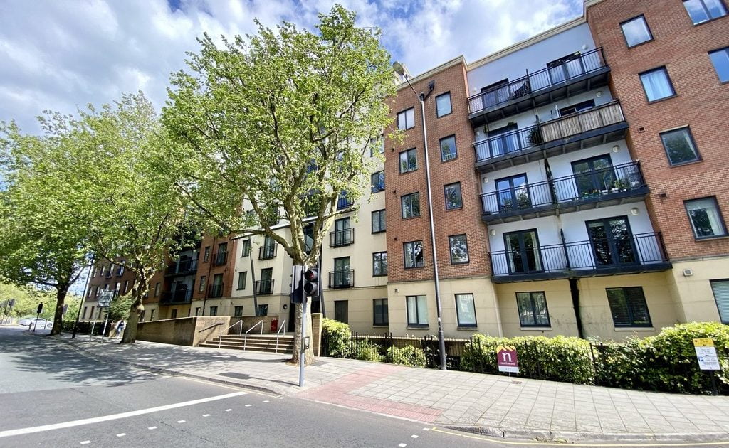 Squires Court Investment Properties In Bristol BS3 4BX