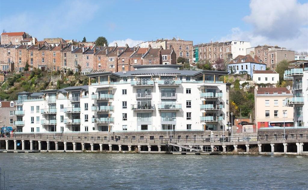 Capricorn Place Investment Properties In Bristol BS8 4SX