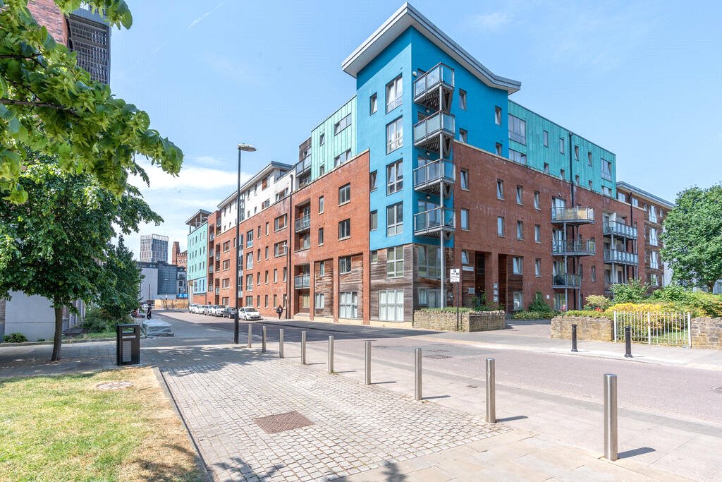 City Centre, Crown & Anchor House, BS2 0GZ