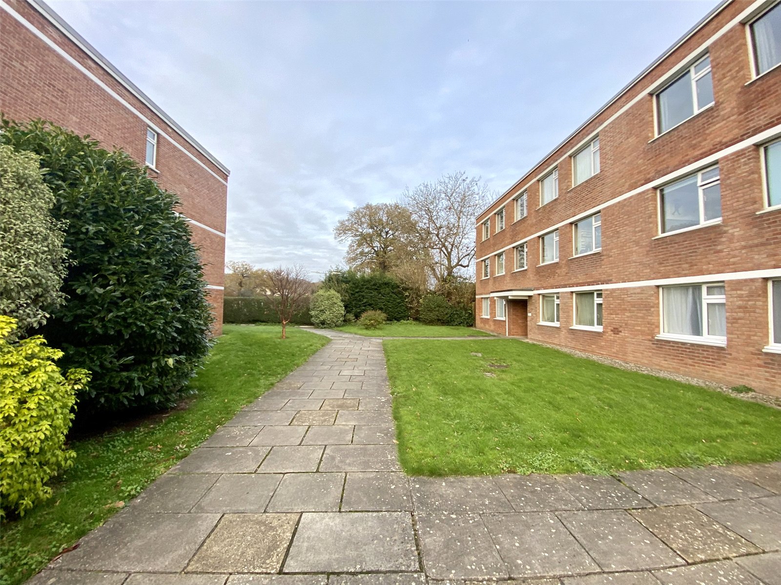 Westbury On Trym, Greenacres, BS9 2AX 13 Westbury On Trym, Greenacres, BS9 2AX